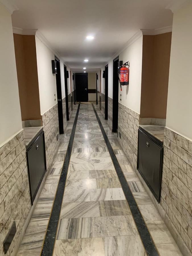 Hotel Raman'S Jagadhri Экстерьер фото